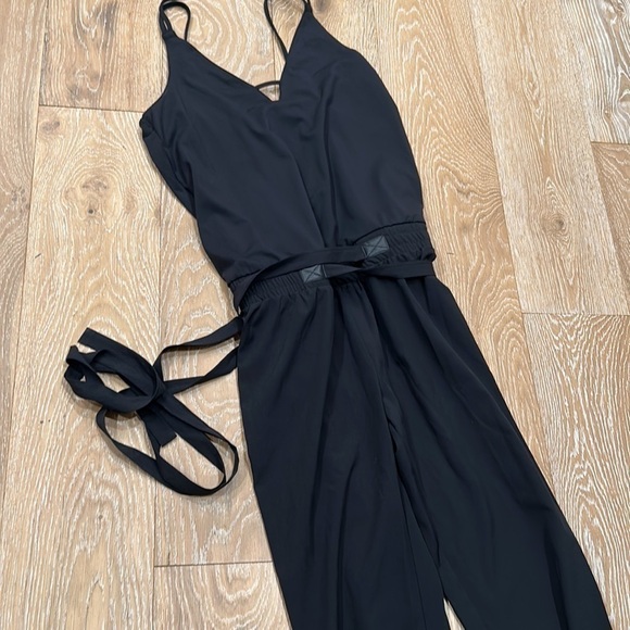 Fabletics Parker Jumpsuit - Picture 5 of 9